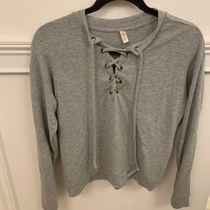 Long sleeve grey top